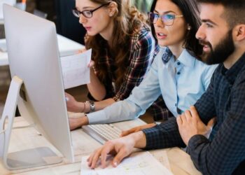 Silicon Valley Startups Create Shadow Sites to Train Next‑Gen AI Agents