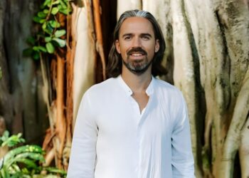 The Conscious CEO: Leadership Principles for a New Era – Insights from Christopher Mackin