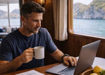 Reading Liveaboard Reviews Like a CEO – A Practical Framework for Indonesia Trips