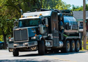 Charutha Bandara Discusses the Role of Systems Thinking in Growing a Specialized Transport Company