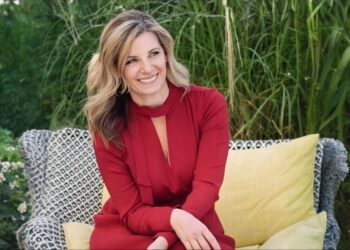 Finding Home Through an Artist's Eye: Kimberly Squaglia Brings Creative Vision to Sacramento Real Estate