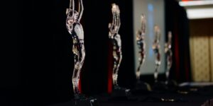 5 Ways Crystal Awards Add Value to Corporate Events and Employee Recognition