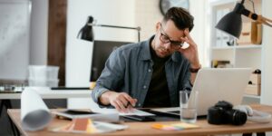 AI CEO Raises Concerns Over Future of Entry‑Level Jobs