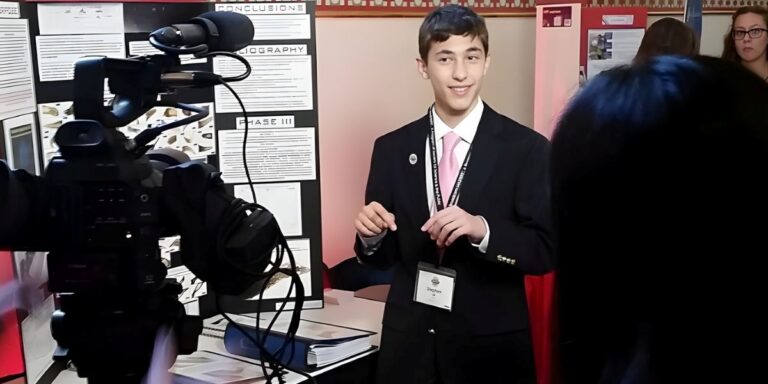 Emerging Scientific Pathways - How Stephen Robert Litt’s Early Research Bridged School-Level Experimentation and Academic Standards