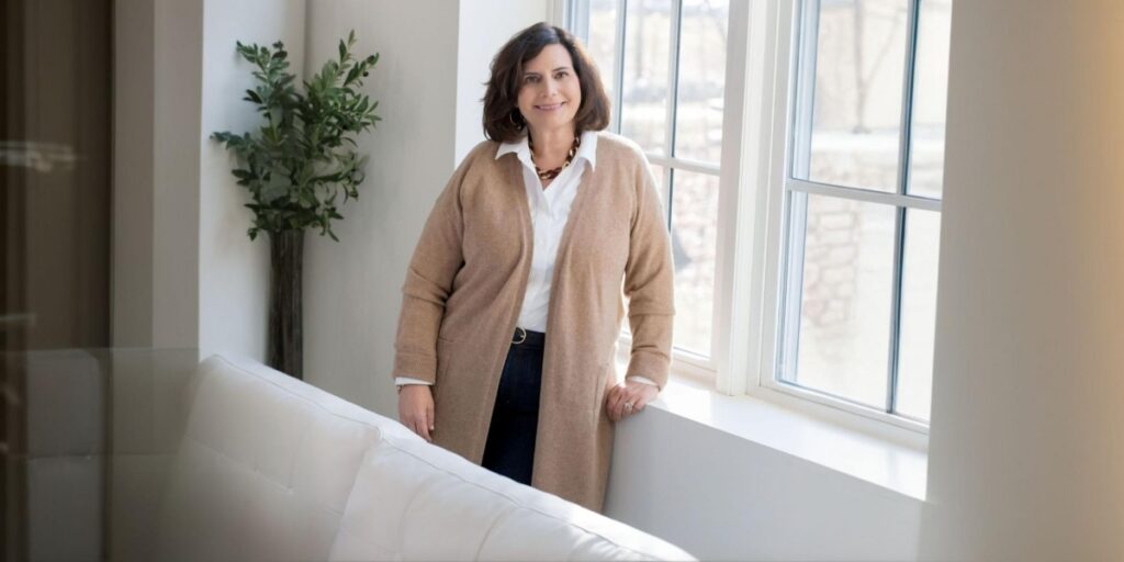 Lisa Giannetto Santilli: Two Decades of Steady Hands in a Changing Market