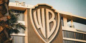 Media Deal Dynamics Warner Bros Weighs Renewed Paramount Talks