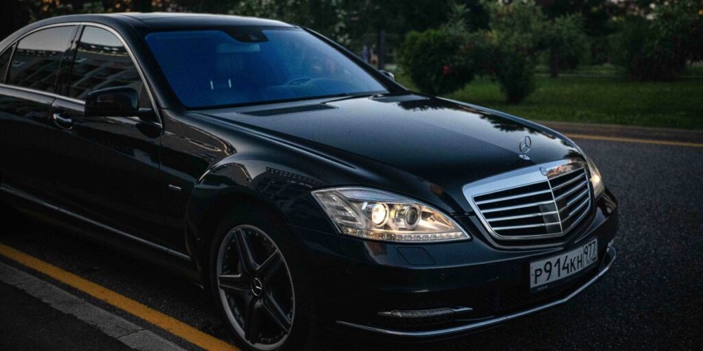Why C-Suite Executives Are Ditching Rideshare for Dedicated Car Services