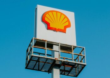 Shell Sells Jiffy Lube in $1.3 Billion Portfolio Move