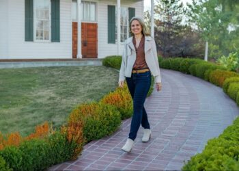 Tammie Cox: From Behind the Scenes to Leading the Way in Northern Nevada Real Estate