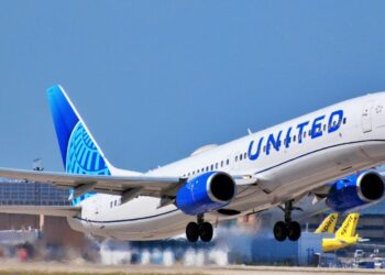 United CEO Scott Kirby Warns Higher Airfares Ahead as Fuel Costs Surge