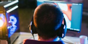 Why Collaborative Mystery Games Are Reshaping Virtual Team Building