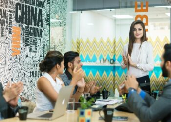 Why Influencer Marketing Still Works in a Saturated Digital World