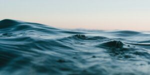 Training Composure Under Pressure: An Ocean-Based Approach to Leadership and Decision-Making