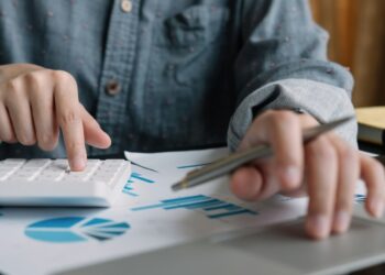 Data-Driven Leadership: Turning Transactional Data into Strategic Growth