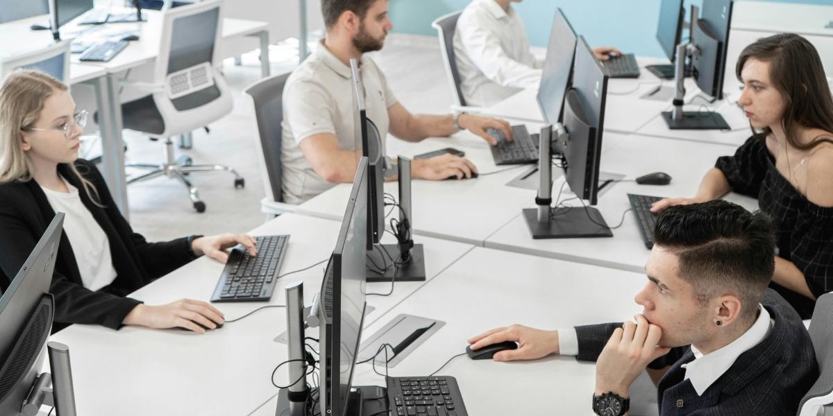 Google Staff Push Back on Pentagon AI Discussions