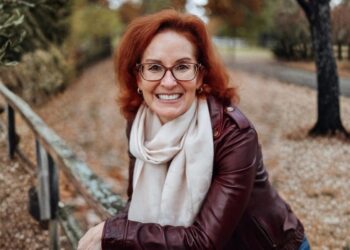 How Julie A. Stone Manages the Execution Gap in AI Transformation