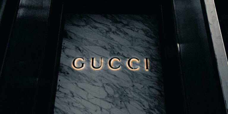 Luxury CEO Strategy Gucci’s Smart Glasses Deal With Google (1)