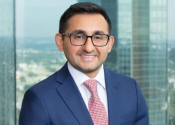 Shams Merchant, Expert in Commercial Real Estate Syndication, Fund Formation, and Private Securities