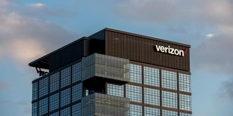 Verizon CEO Highlights Shift in Customer Growth Strategy Beyond Network Branding