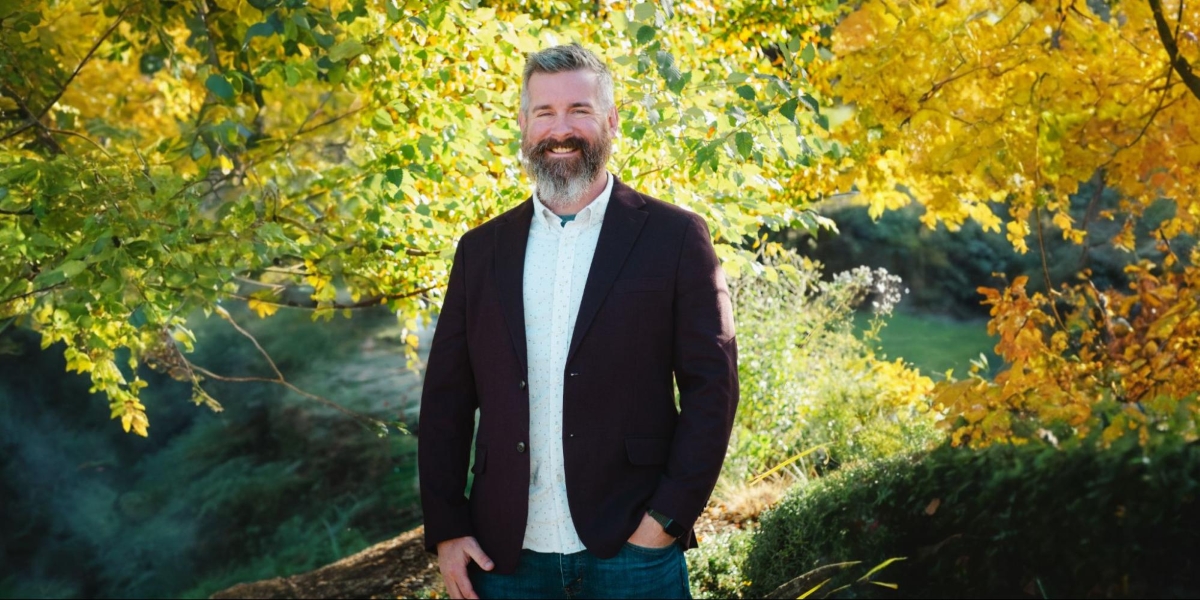 Southern Oregon Native Dustin Way Builds Trust One Client at a Time