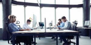 Airbnb CEO on Leadership How AI Is Redefining Manager Roles
