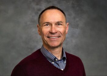 Doug Almstedt, The Agent Who Will Not Overpromise