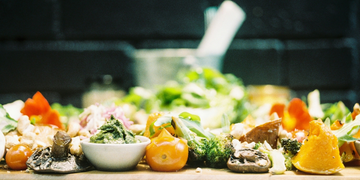 How AI Recipe Apps Are Helping Families Reduce Food Waste and Save Money at Home