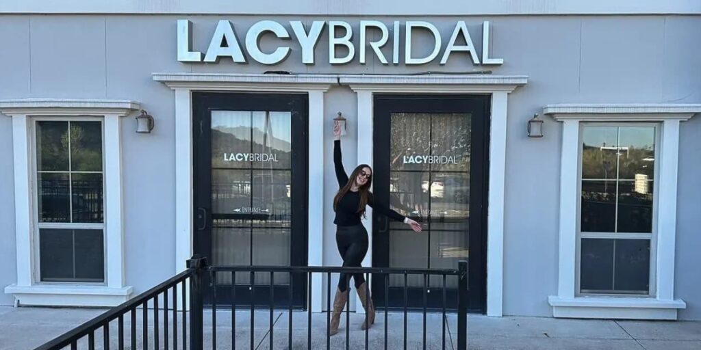 The Founding and Development of Lacy Bridal and the Rise of Appointment-Based Bridal Boutiques in the United States Wedding Retail Market