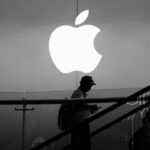 Apple's CEO Succession Sparks Focus on Executive Visibility