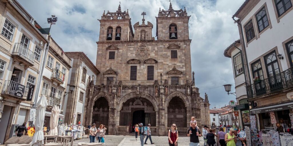 How Top Bike Tours Portugal Emerged From a Small Porto Cycling Venture Into a Multi-Day Tourism Operator