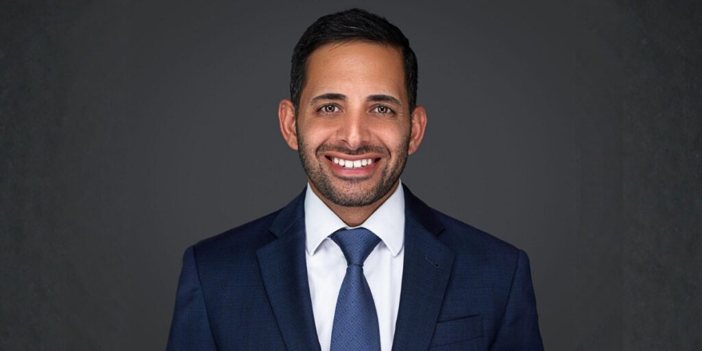 Nicholas Mukhtar’s Argument Against the One-Size-Fits-All CEO