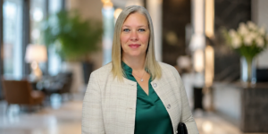 Protective Stagnation and What Dr. Amanda Fernandez Sees When Capable Leaders Stop Moving
