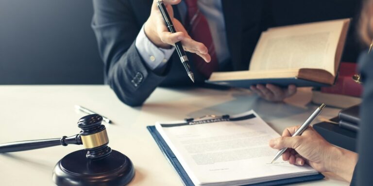 Elite Law Firms Explore Private Capital Growth Structures