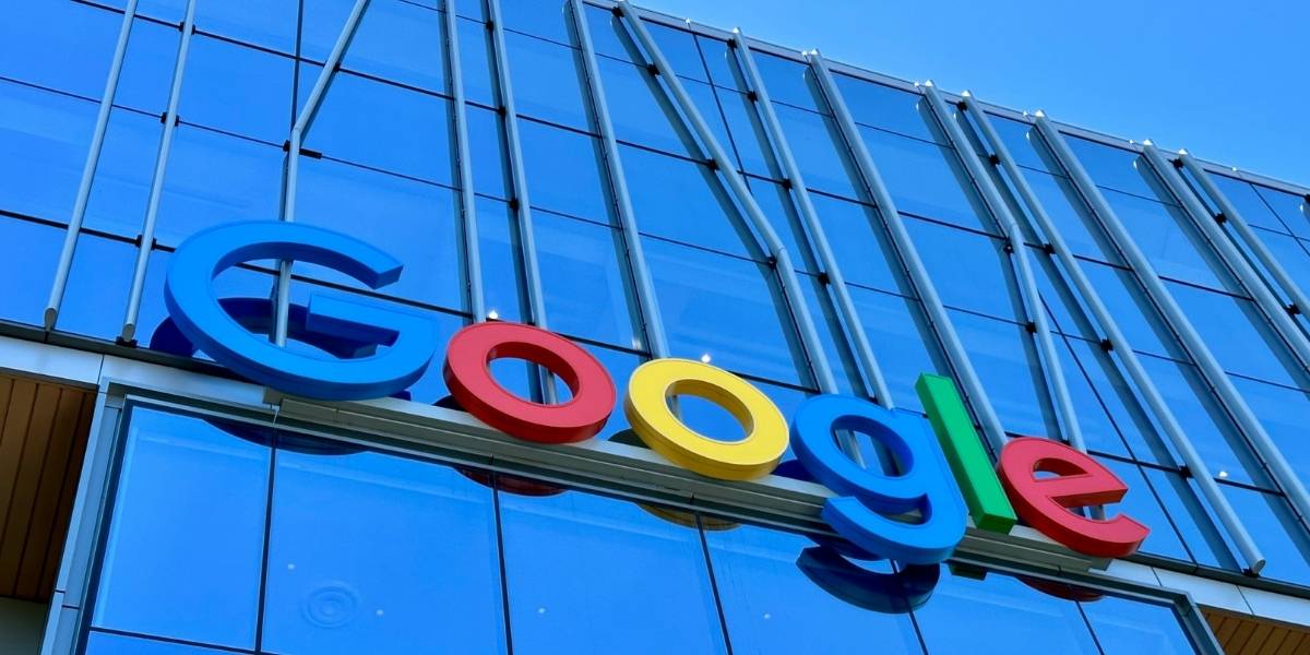 Google's AI Leadership Shakeup Redefines C-Suite Growth Strategy