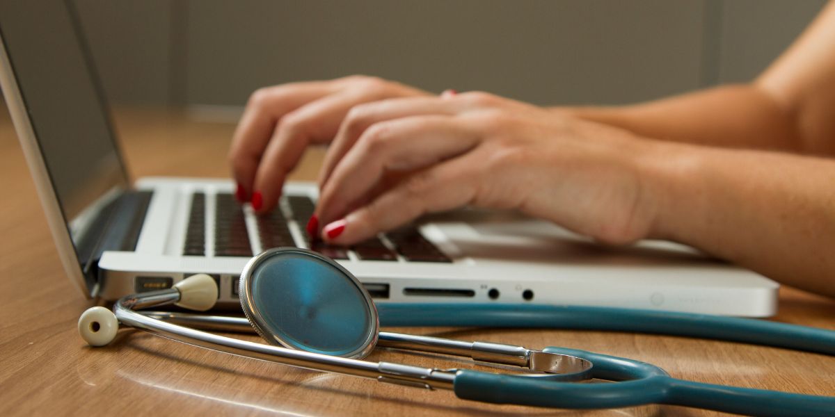 How Revenue Cycle Management Automation Helps Reduce Administrative Workload in Healthcare