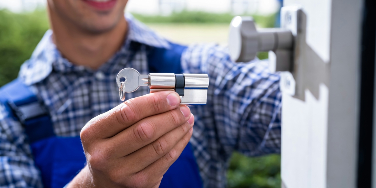 Why a Local Locksmith Reaches You Faster, and Why That Matters