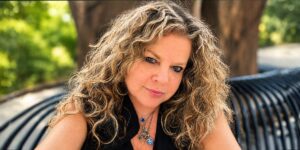 Dar Dowling Explores Why the Future of Publishing Is Still Human