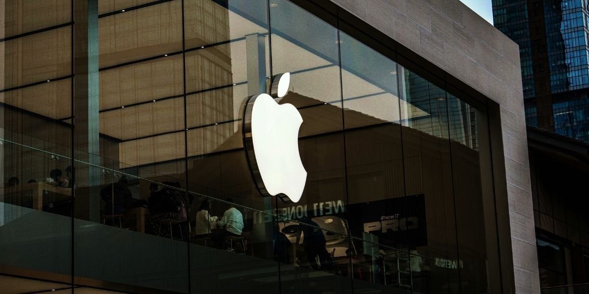 John Ternus Takes Over as Apple CEO as AI Push Accelerates