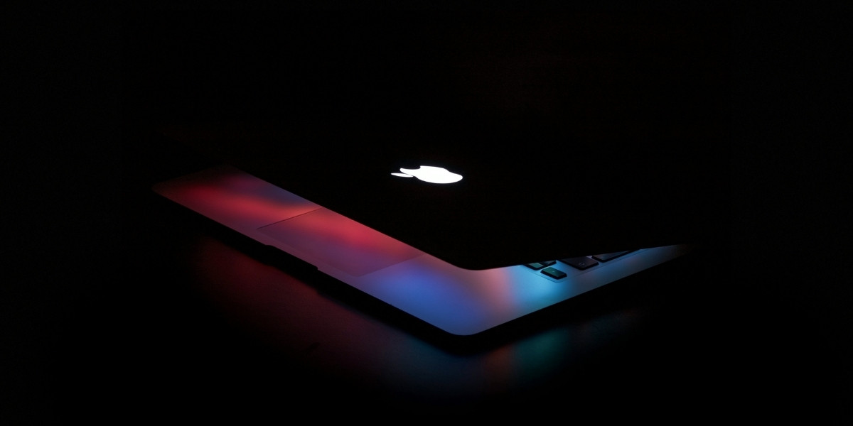John Ternus Takes Over as Apple CEO as AI Push Accelerates 