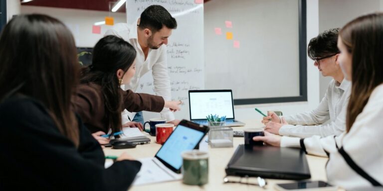 Plaud CEO Sets Growth Targets for AI Hardware Startup