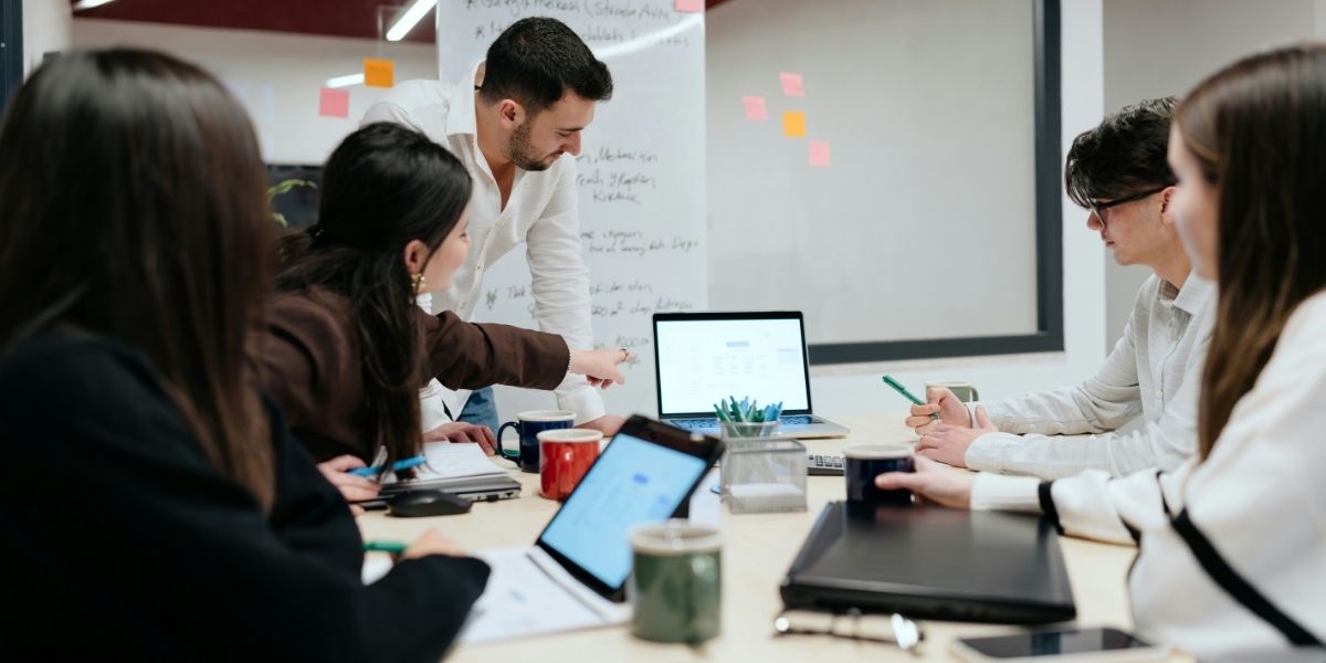 Plaud CEO Sets Growth Targets for AI Hardware Startup