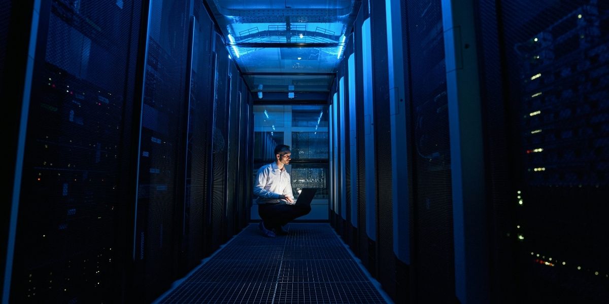 Vertiv Expands AI Data Center Strategy With UIG Acquisition