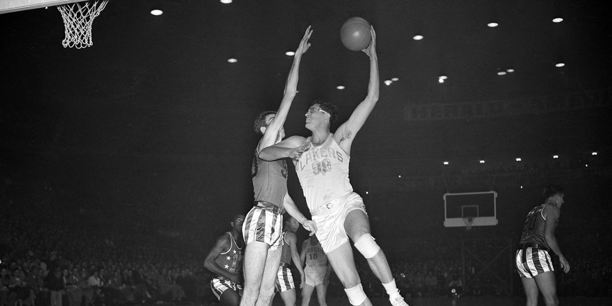 Elvis Parra Remembers Lakers Great George Mikan