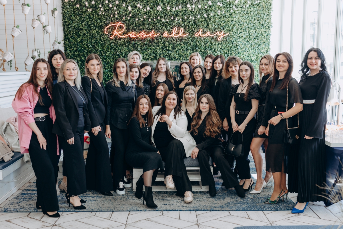 Ulyana Wojan: From Starting Over in America to Leading a Global Travel Business Community