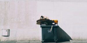 Why Homeowners Choose Trash Daddy Dumpsters for Their Cleanup Projects
