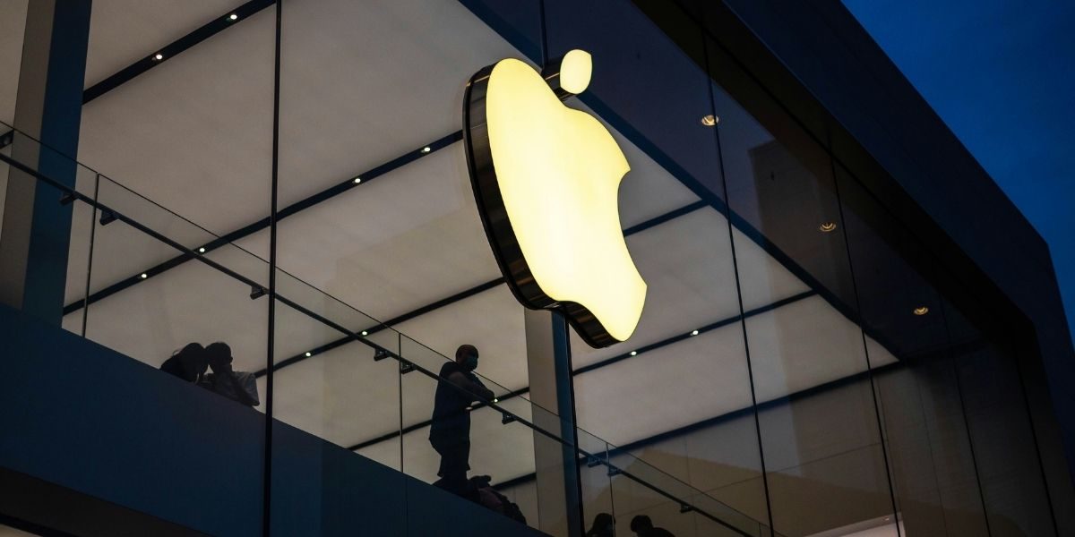 Apple Prepares for Leadership Transition with John Ternus as Potential Successor