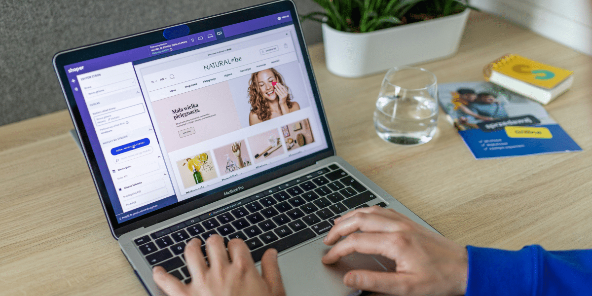How E-Commerce Businesses Can Use AI to Improve Efficiency