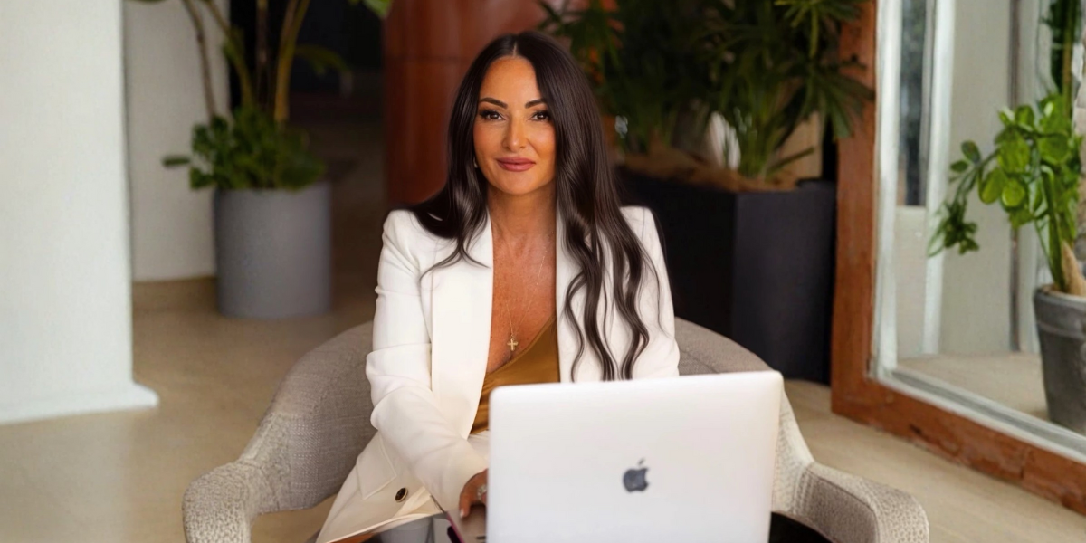 Jill Hollins: From Missing Moments to Making Memories — Redefining Success Through Purpose, Leadership & Lifestyle