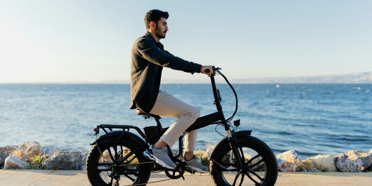 New Law Restricts All E‑Bikes, Regardless of Speed or Power