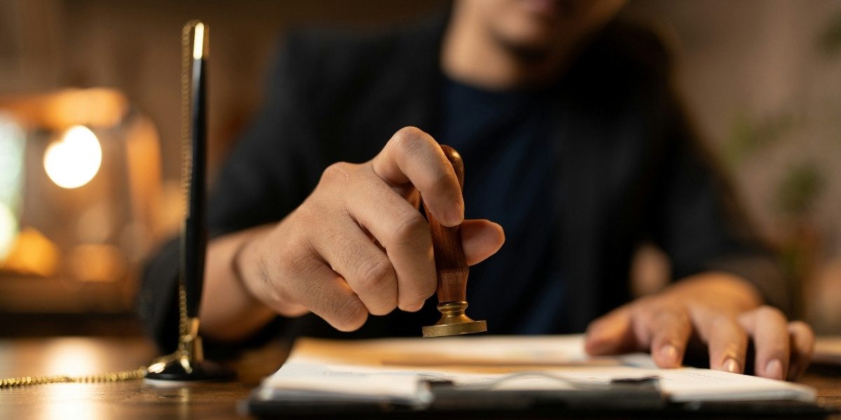 Starting Your SQE Prep: What Every Aspiring Solicitor Should Know